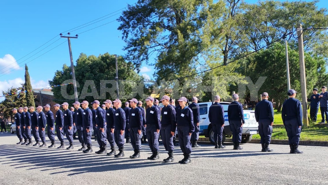 Aspirantes a policías sorprendieron con entrenamientos y demostraciones en Cardona — imagen 4